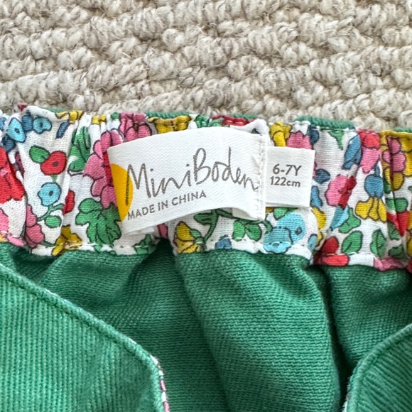 6-7 Mini Boden Skirt - Picture 2 of 5